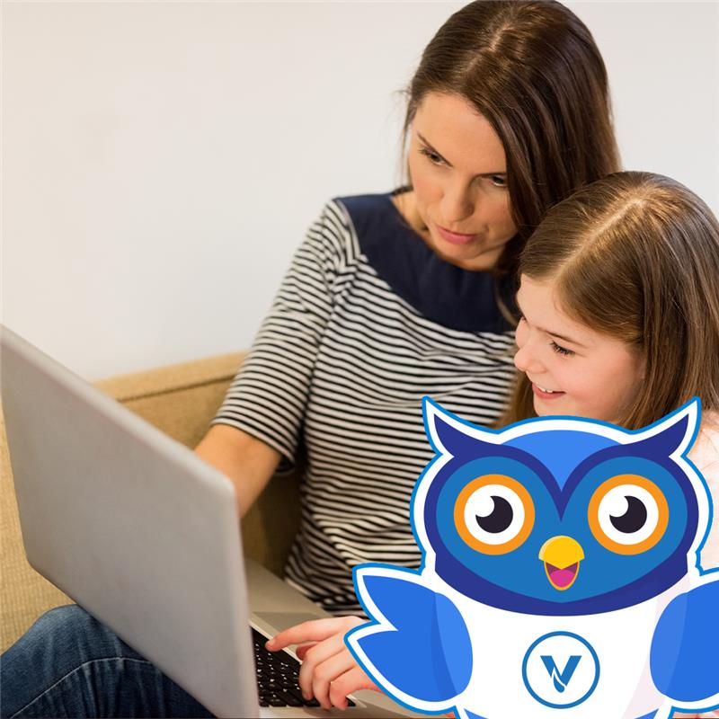 Accompagner son enfant face aux moqueries en ligne